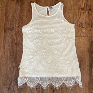 Scalloped lace tank
